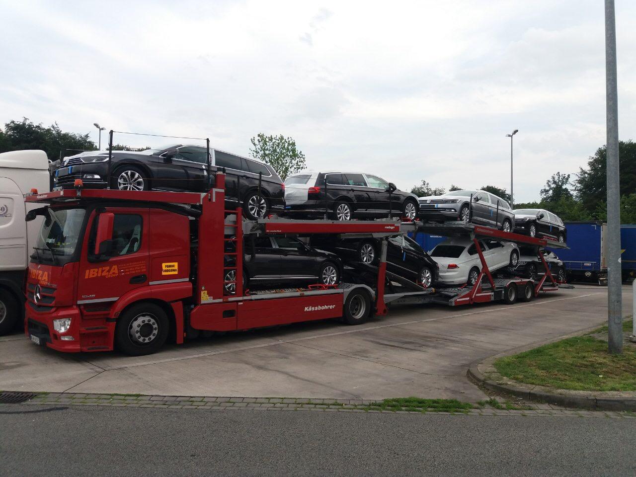 Autotransporter IBIZA GROUP podczas realizacji przewozu — zdjęcie 16